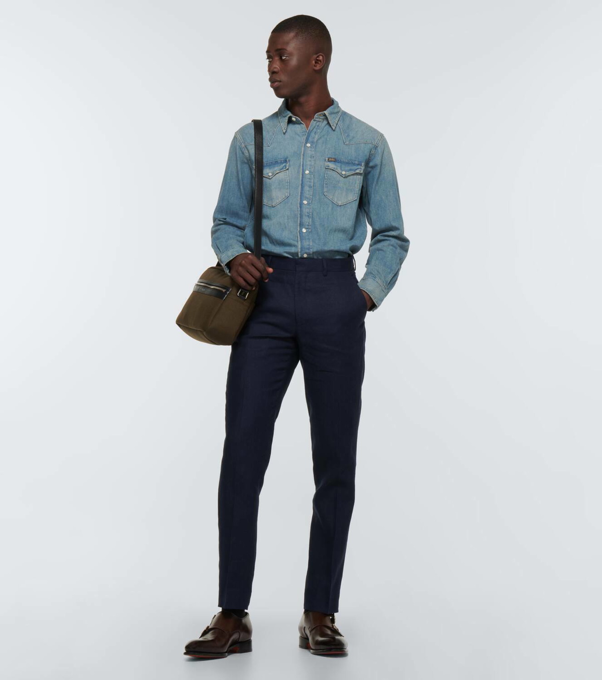Black Chinos with Denim Shirt Outfits (68 ideas & outfits) | Lookastic