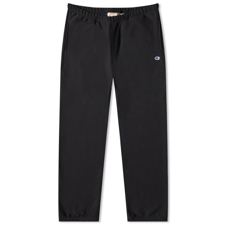 Photo: Champion Reverse Weave Men's Classic Cuff Sweat Pant in Navy