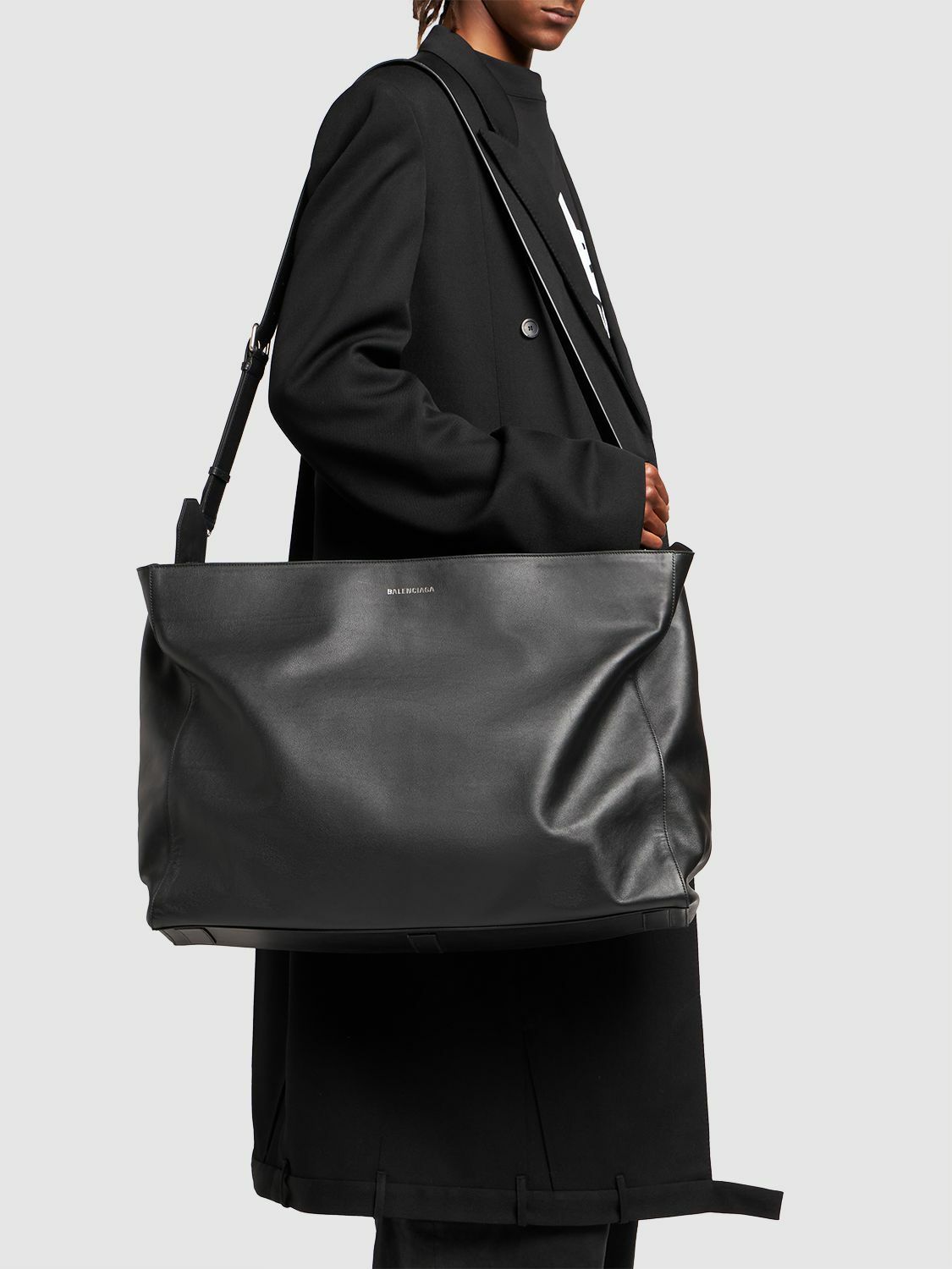 BALENCIAGA - Xl Carryall Leather Tote Bag