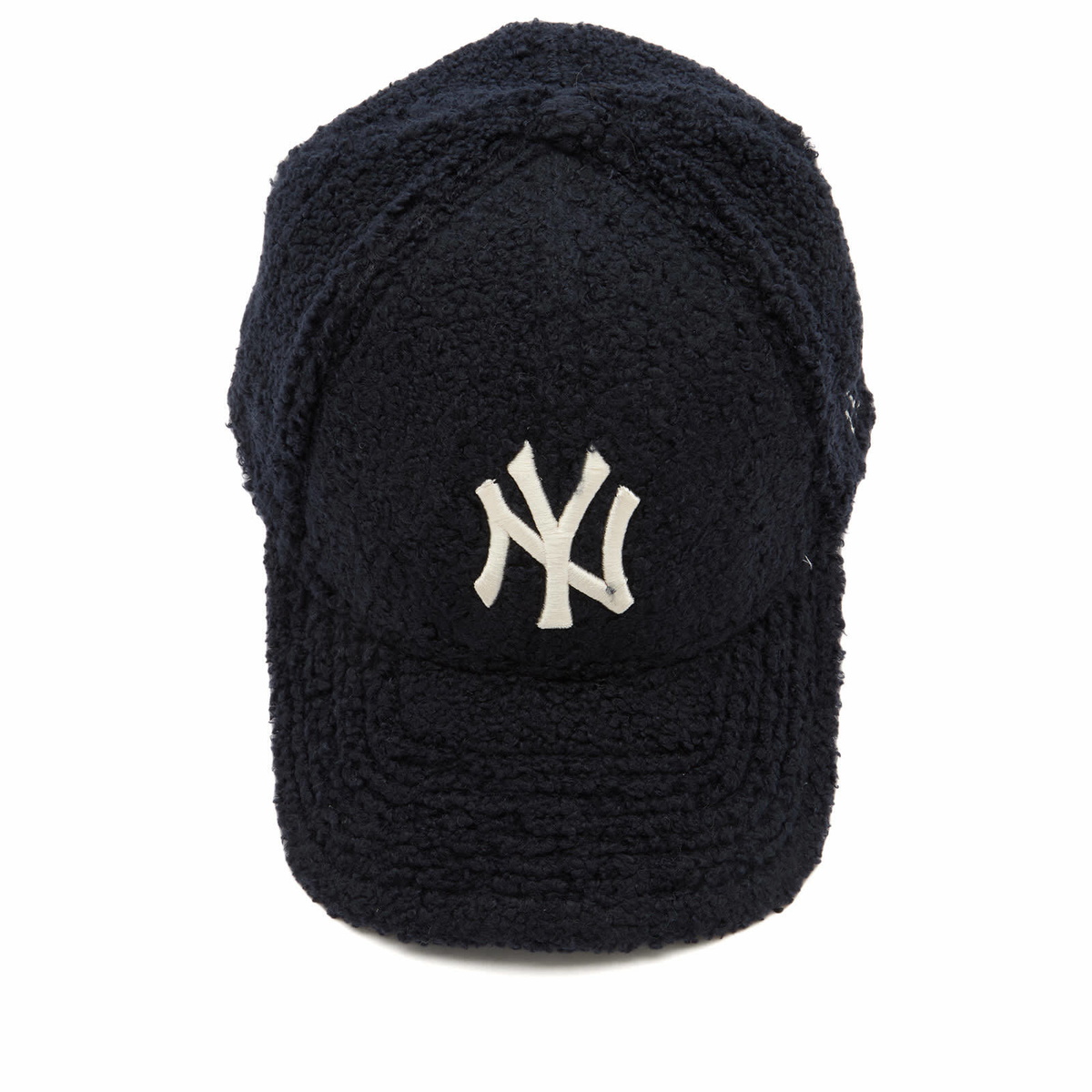 New Era New York Yankees Borg 9Forty Adjustable Cap in Navy 