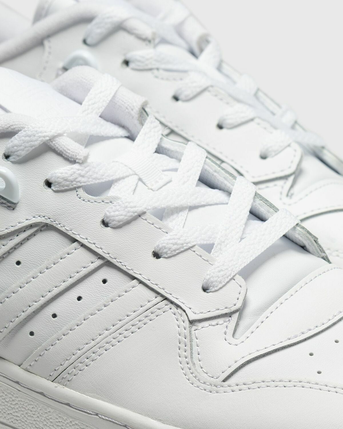 adidas gazelle silver green womens adidas Men's Rivalry Low Shoes, Size 14, White/Indigo