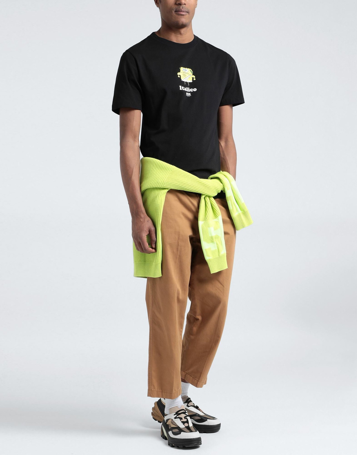 Gcds Mens T-shirt in Black
