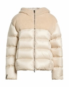 Peserico Womens Puffer in Beige