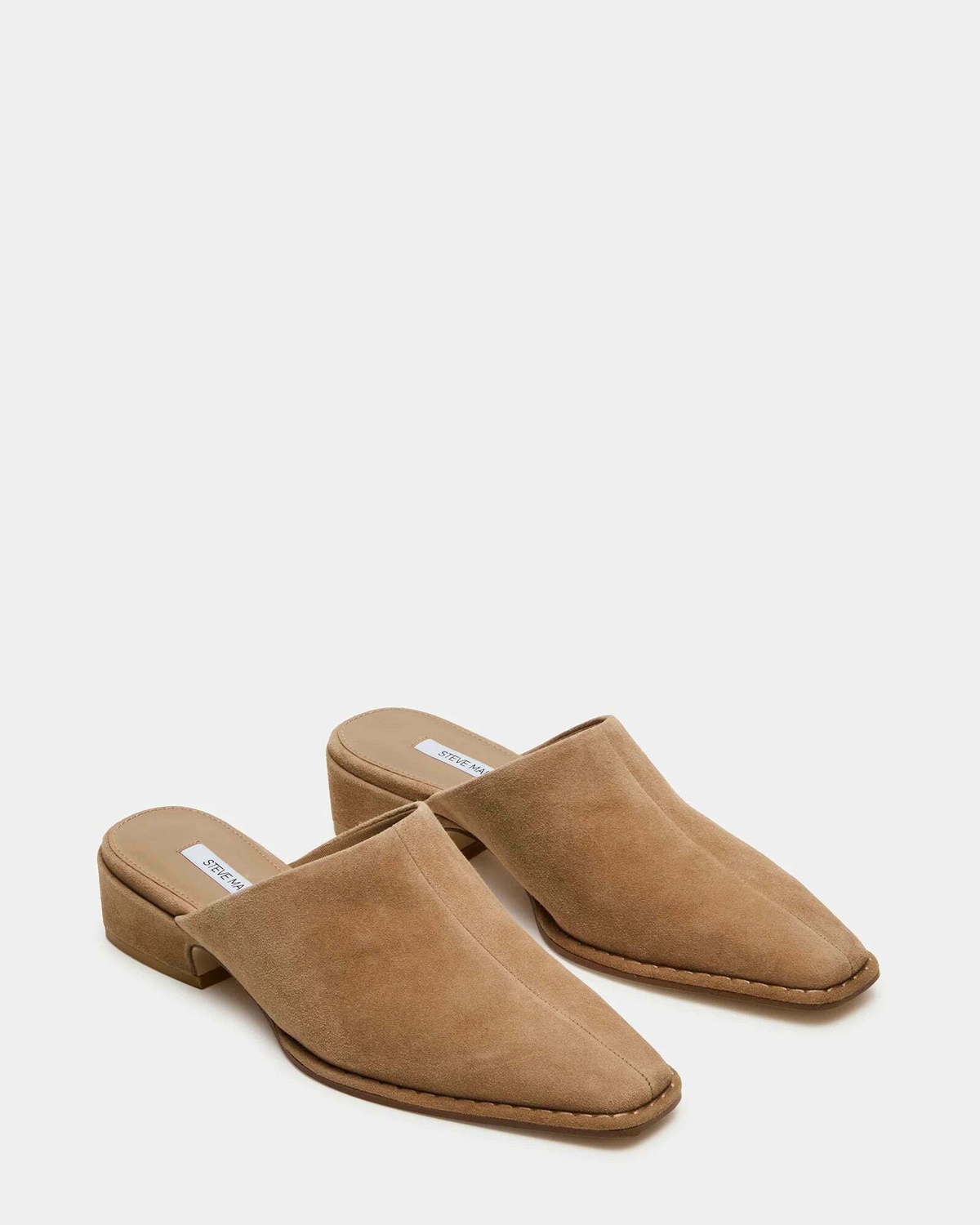 Steve Madden Dessa Flats in Tan