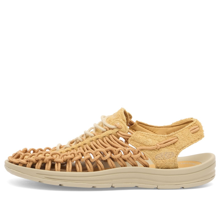 Photo: Keen Women's Uneek Leather in Oak Buff/Plaza Taupe