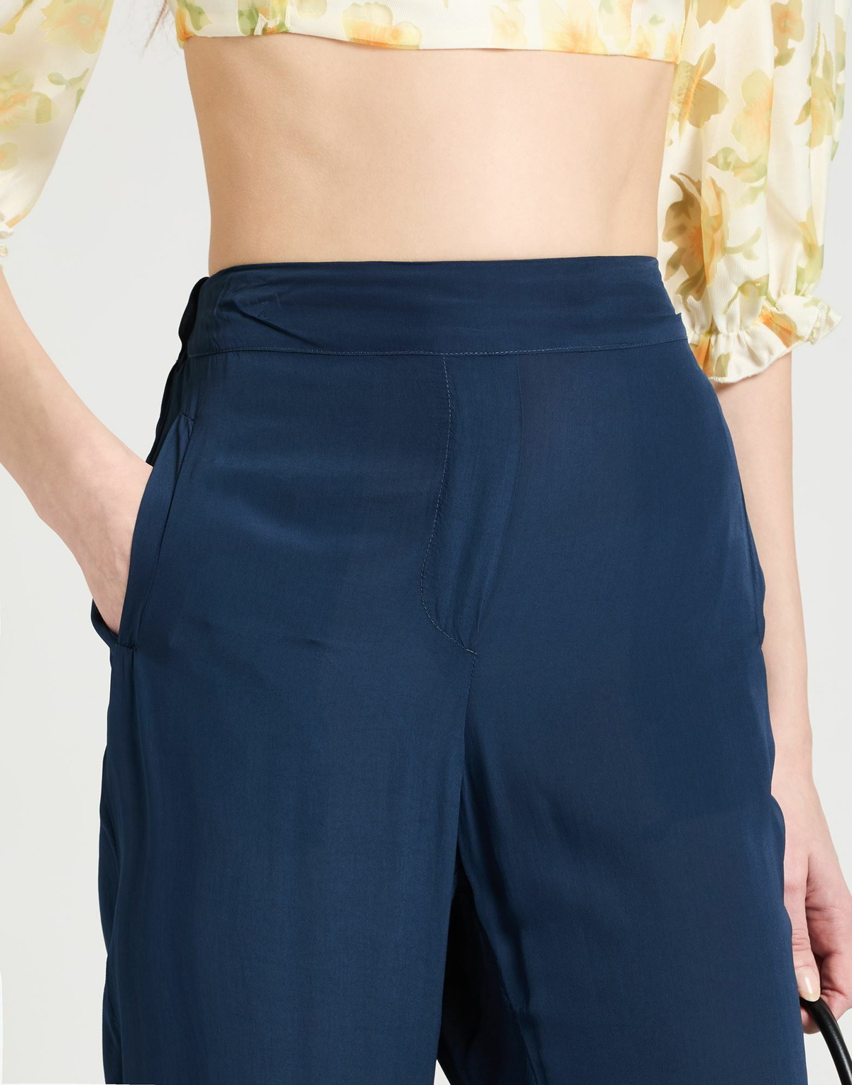 Alessia Santi Womens Pants Midnight in Blue