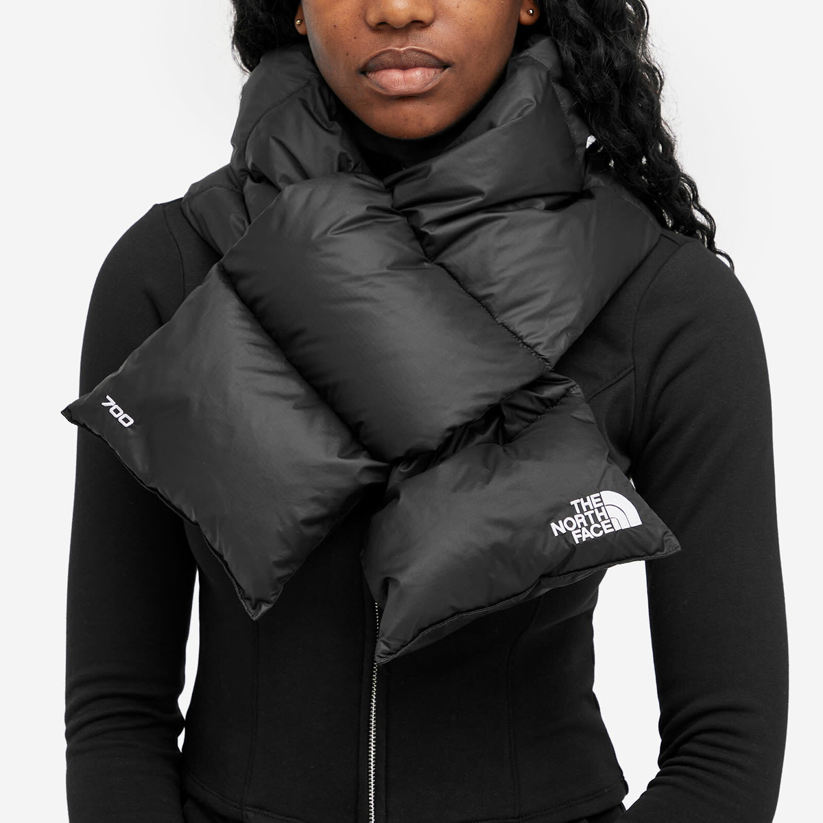 The North Face Women's Nuptse Scarf in Black 