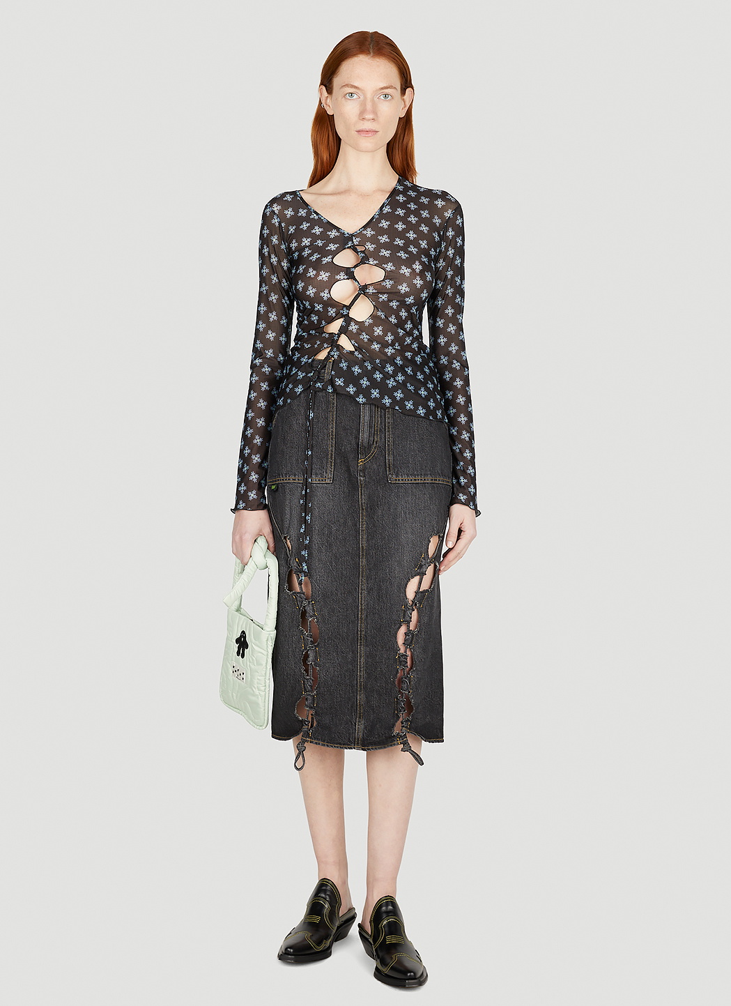 AVAVAV Cutout Shirt