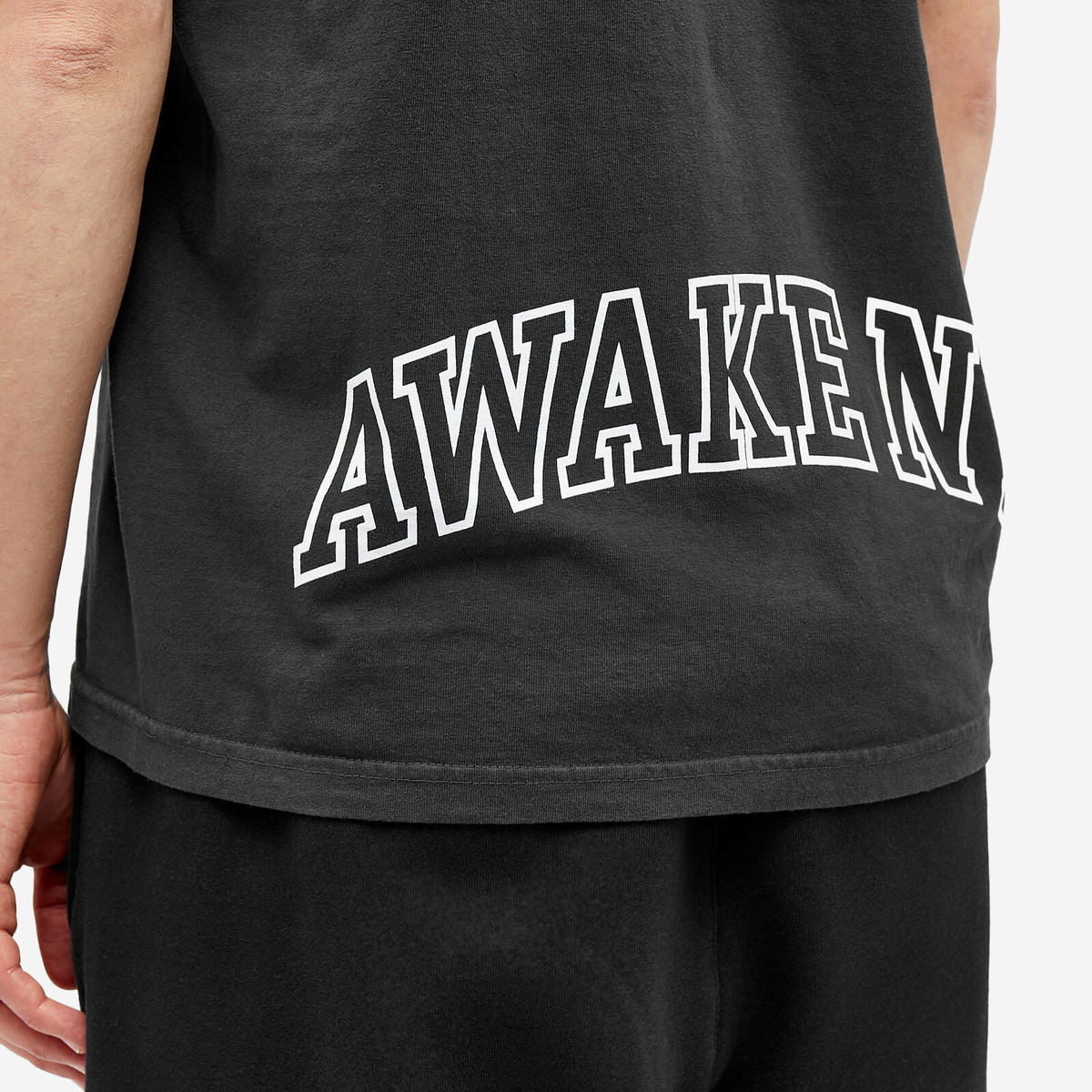 Tシャツ・カットソー AWAKE NY Men T Shirts TS006 BLACK Awake NY Men's Bruce Lee T-Shirt in Washed Black Awake NY