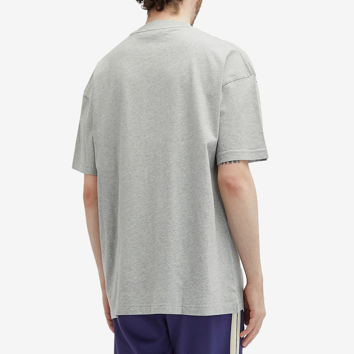 ★人気★【Palm Angels】COLLEGE CLASSIC T-SHIRT Palm Angels Men's College Classic T-Shirt in Grey Palm Angels