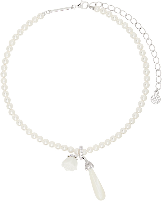 Photo: SHUSHU/TONG SSENSE Exclusive Bridal Capsule YVMIN Edition Ceramic Rose Faux-Pearl Necklace