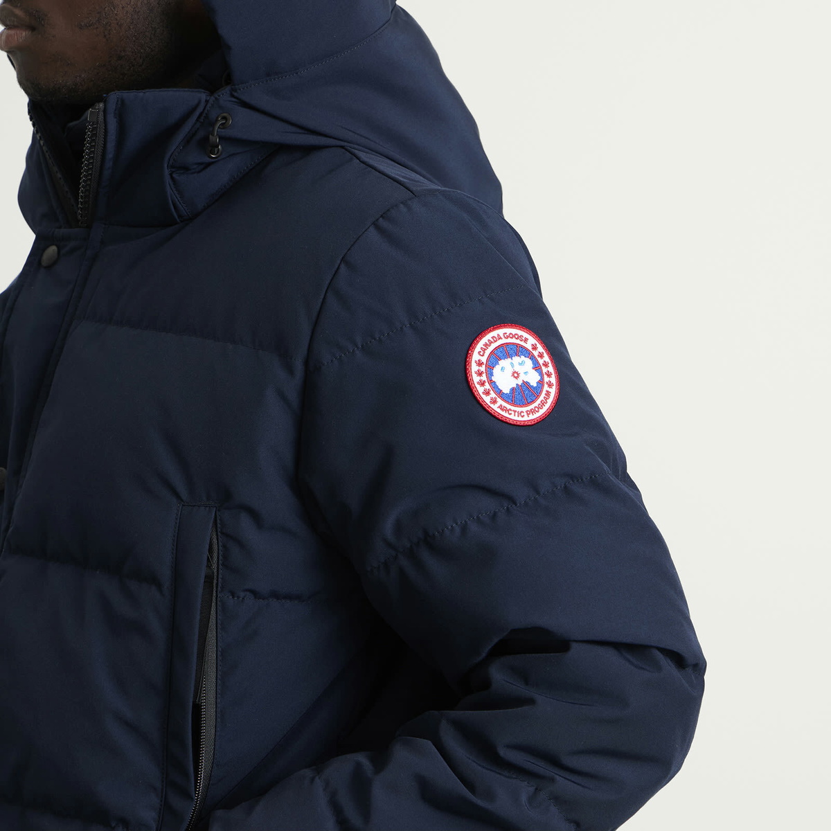 Canada Goose Men's Wyndham Parka Jacket Classic Disc in Atlantic Navy