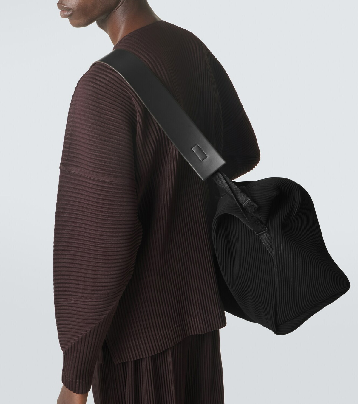 Homme Plissé Issey Miyake Pleats shoulder bag Homme Plisse Issey