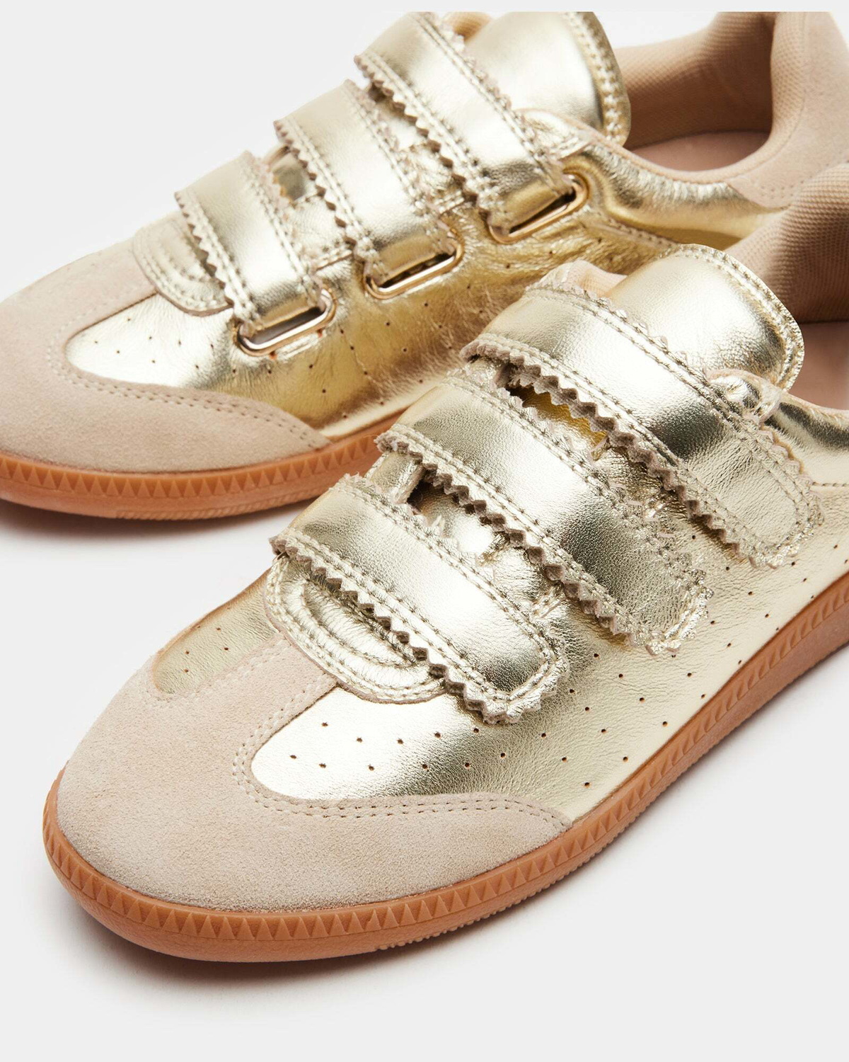 Steve Madden Momentum Sneakers in Gold