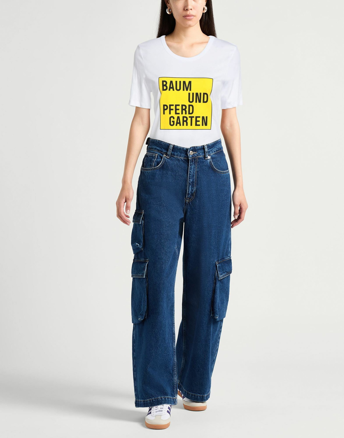 Baum Und Pferdgarten Womens T-shirt in White