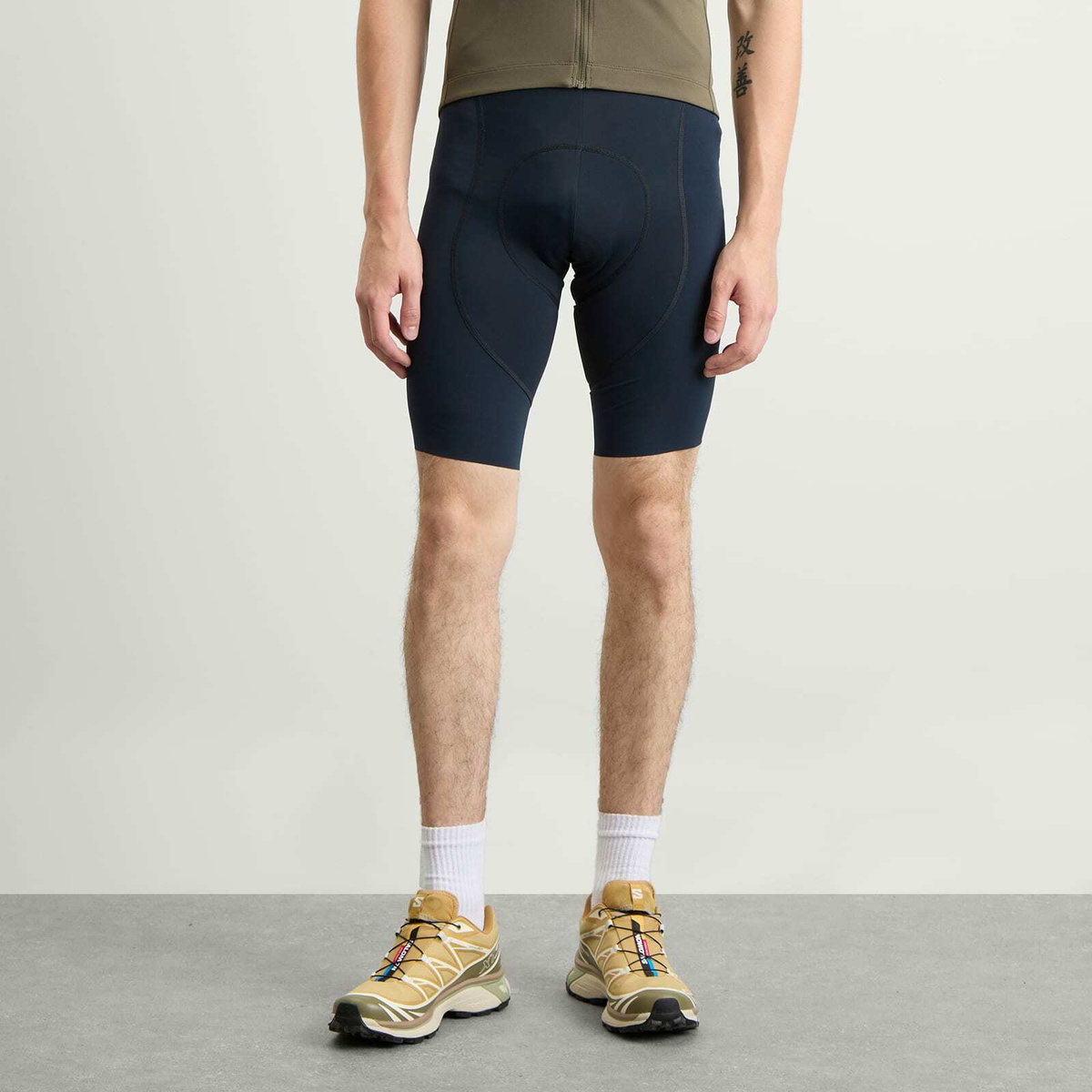 Rapha Men's Pro Team Bib Shorts in Carbon