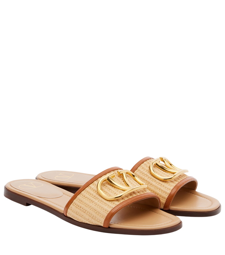 Photo: Valentino Garavani VLogo leather-trimmed raffia slides