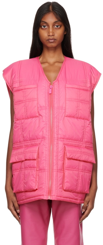 Photo: REMAIN Birger Christensen Pink Ansof Vest