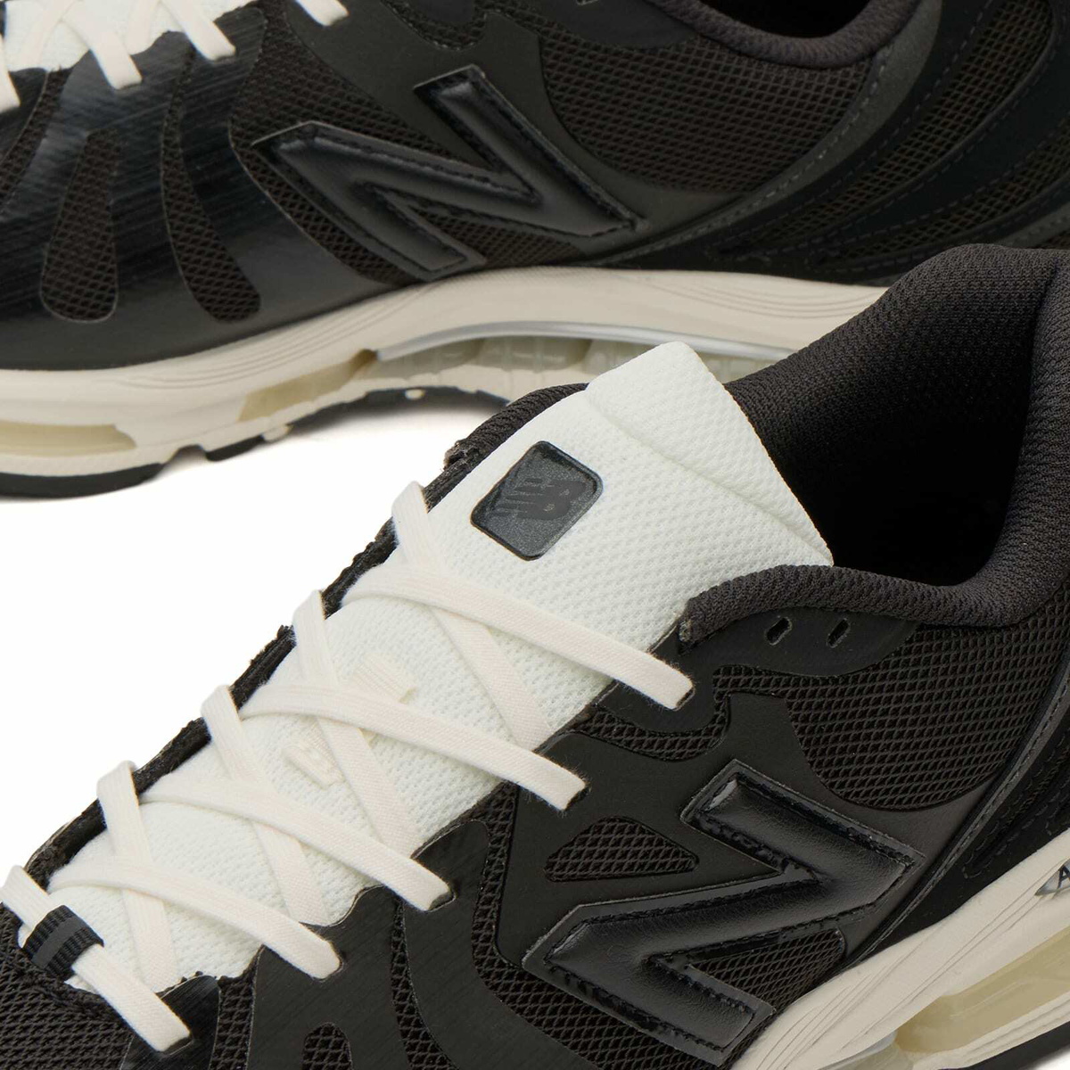 New Balance x JJJJound 1890 Sneaker in Black