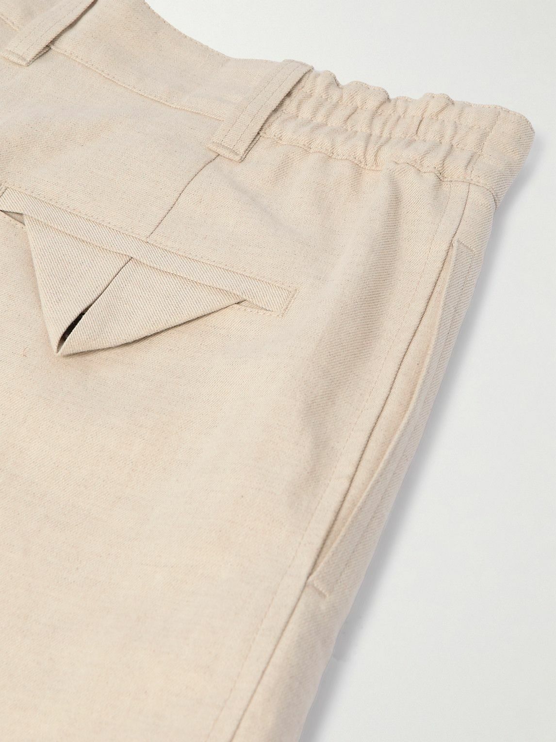 Bottega Veneta - Straight-Leg Pleated Linen and Cotton-Blend Twill Shorts - Neutrals