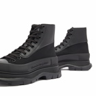 Alexander McQueen Men's Tread Slick Boot in Black
