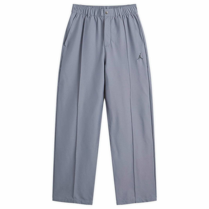 Photo: Air Jordan Men's Golf Pant in Light Carbon/Off Noir