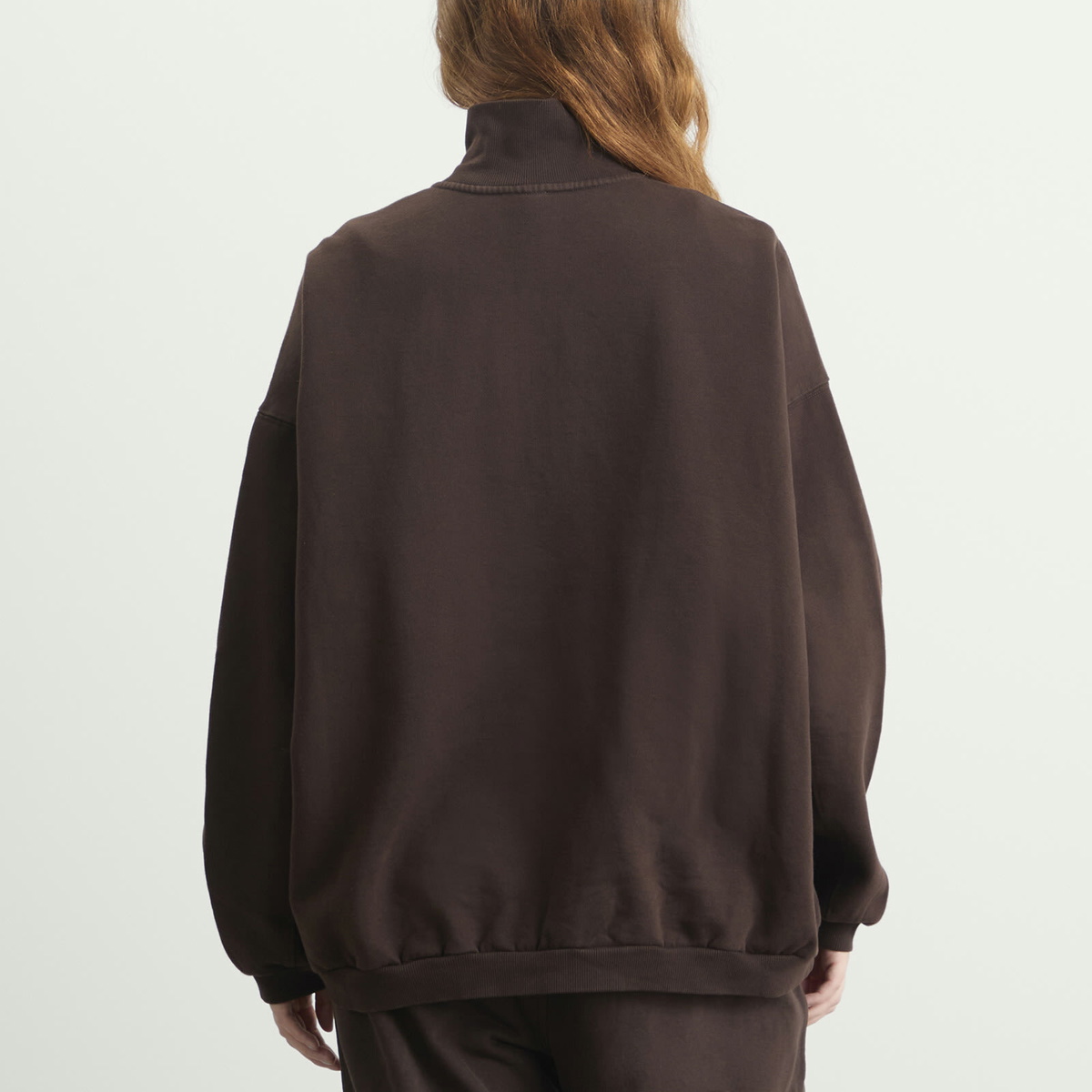 SKIMS Women's Boyfriend Fleece Slouchy Turtleneck Pullover in Espresso