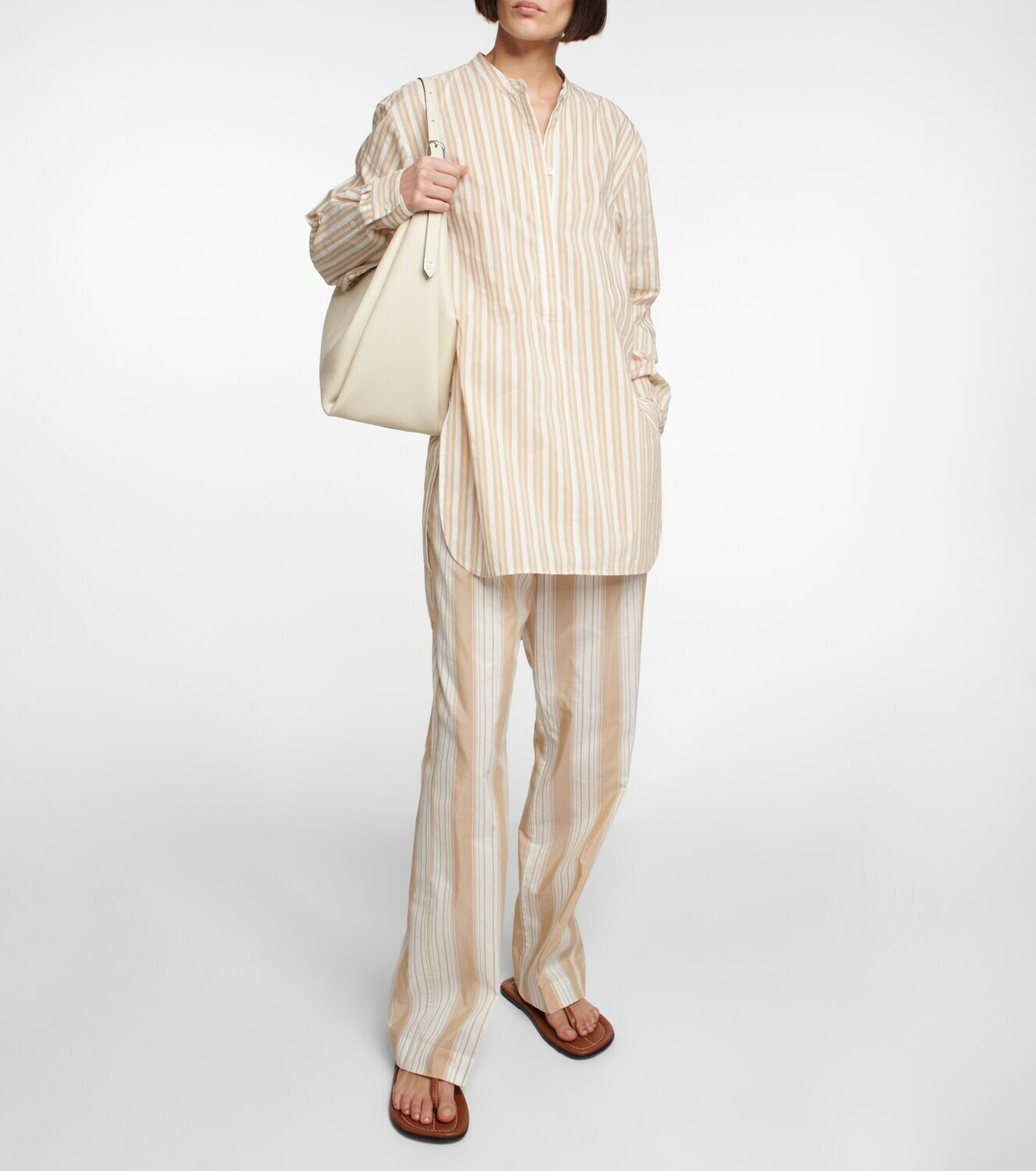 【TOTEME】　T-Strap Sandal The T-Strap Sandal – La Garçonne