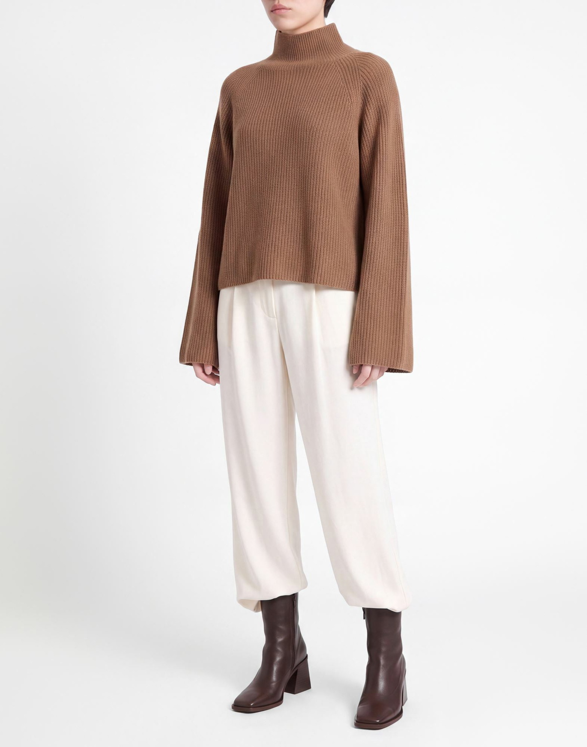 Jucca Womens Turtleneck Light brown