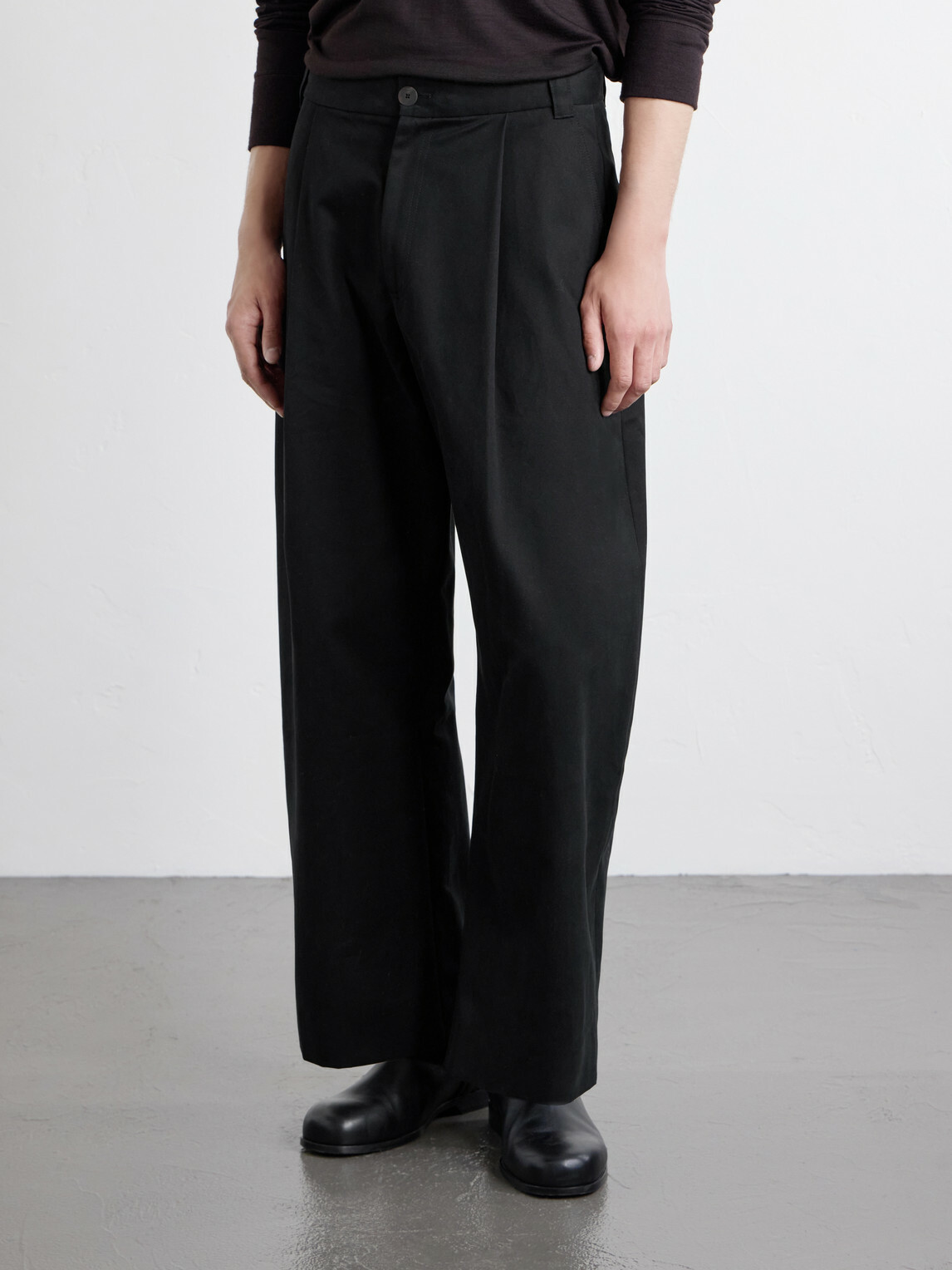 Studio Nicholson - Sorte Wide-Leg Pleated Cotton-Twill Trousers - Black