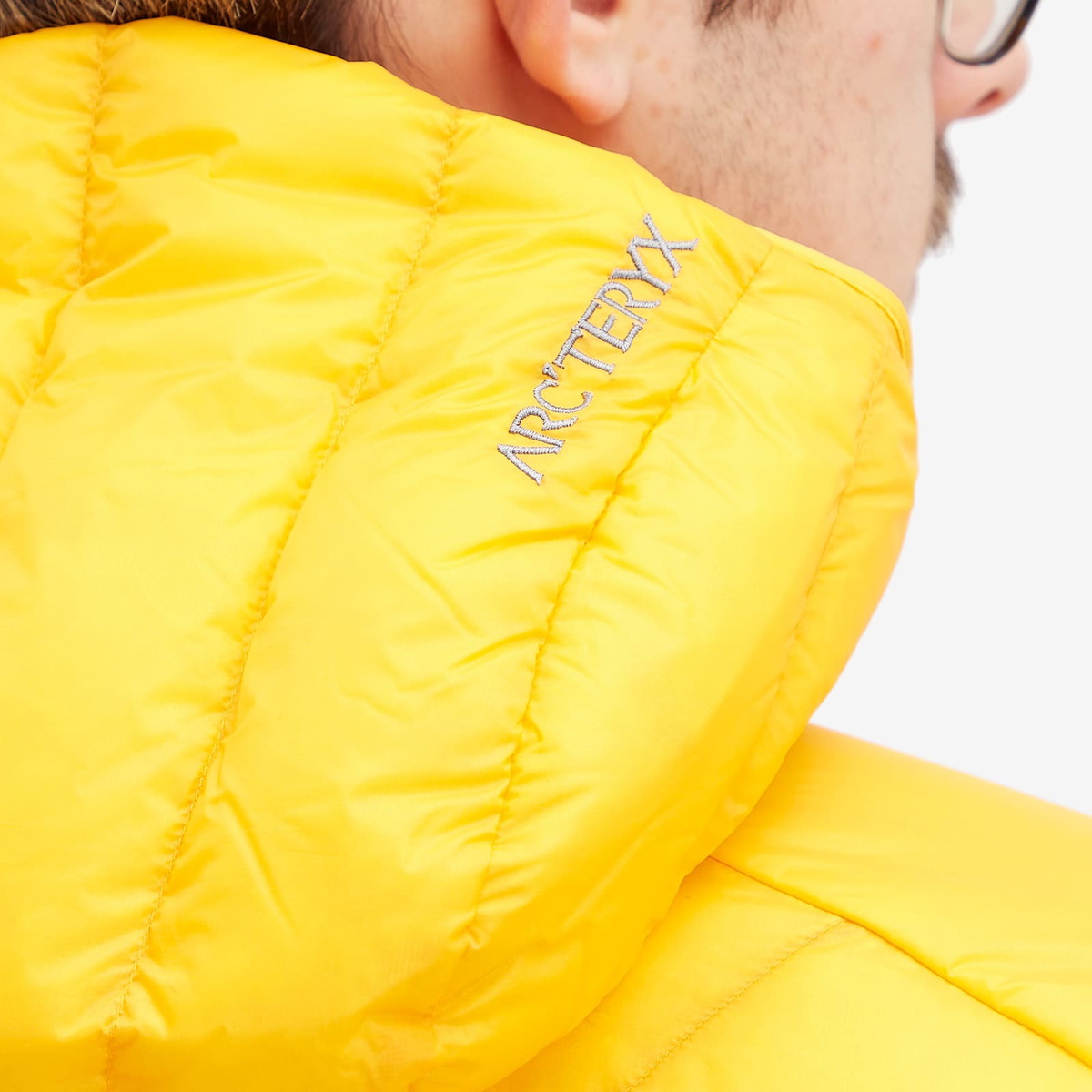 Arc'teryx Cerium Hoodie - Giacca Piumino Uomo Con Cappuccio, 850 Fill Power, Piuma D'Oca RDS, Leggera E Compressibile, Per Alpinismo E Inverno - 5