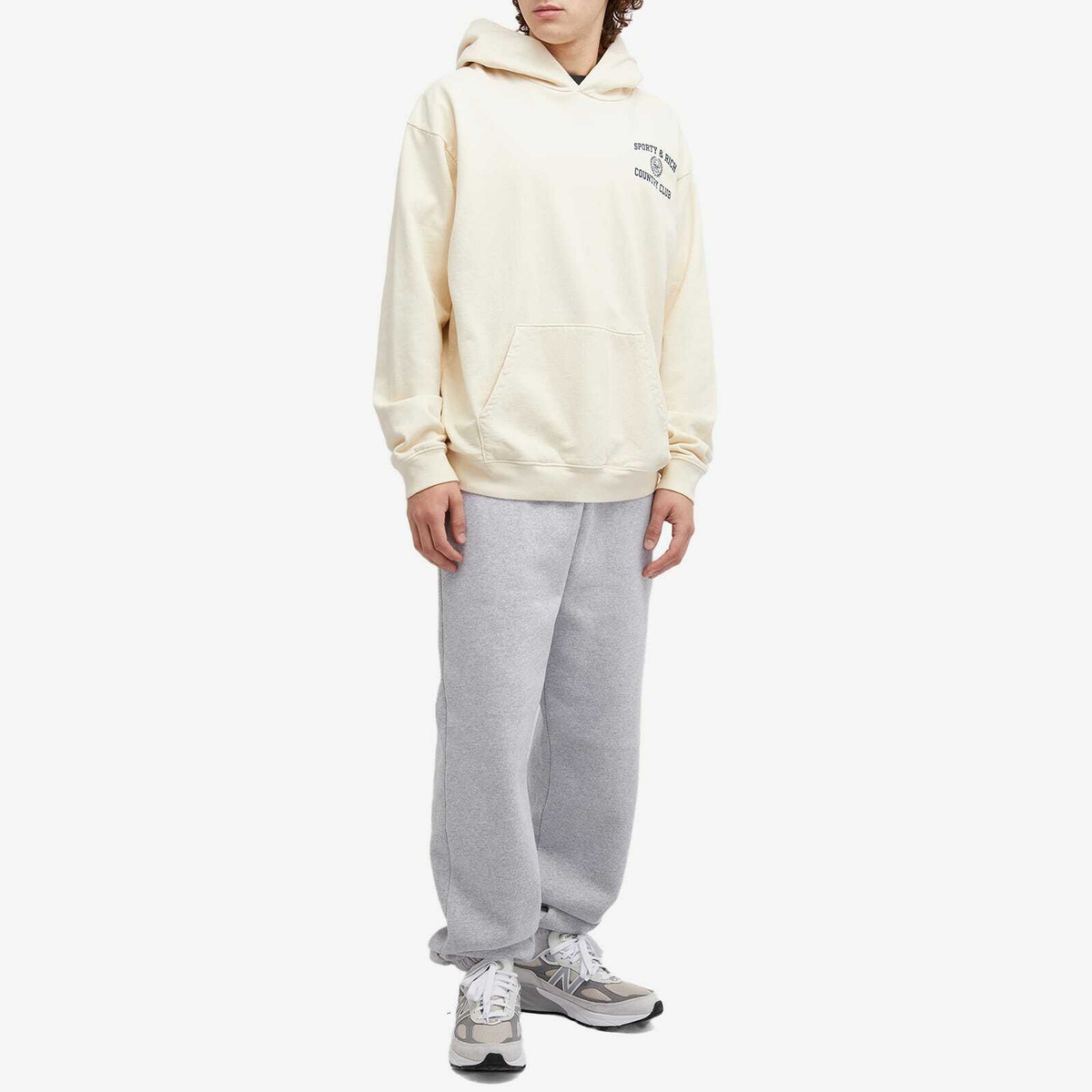 Sporty & Rich Men's Varsity Crest Hoodie in Cream/Navy