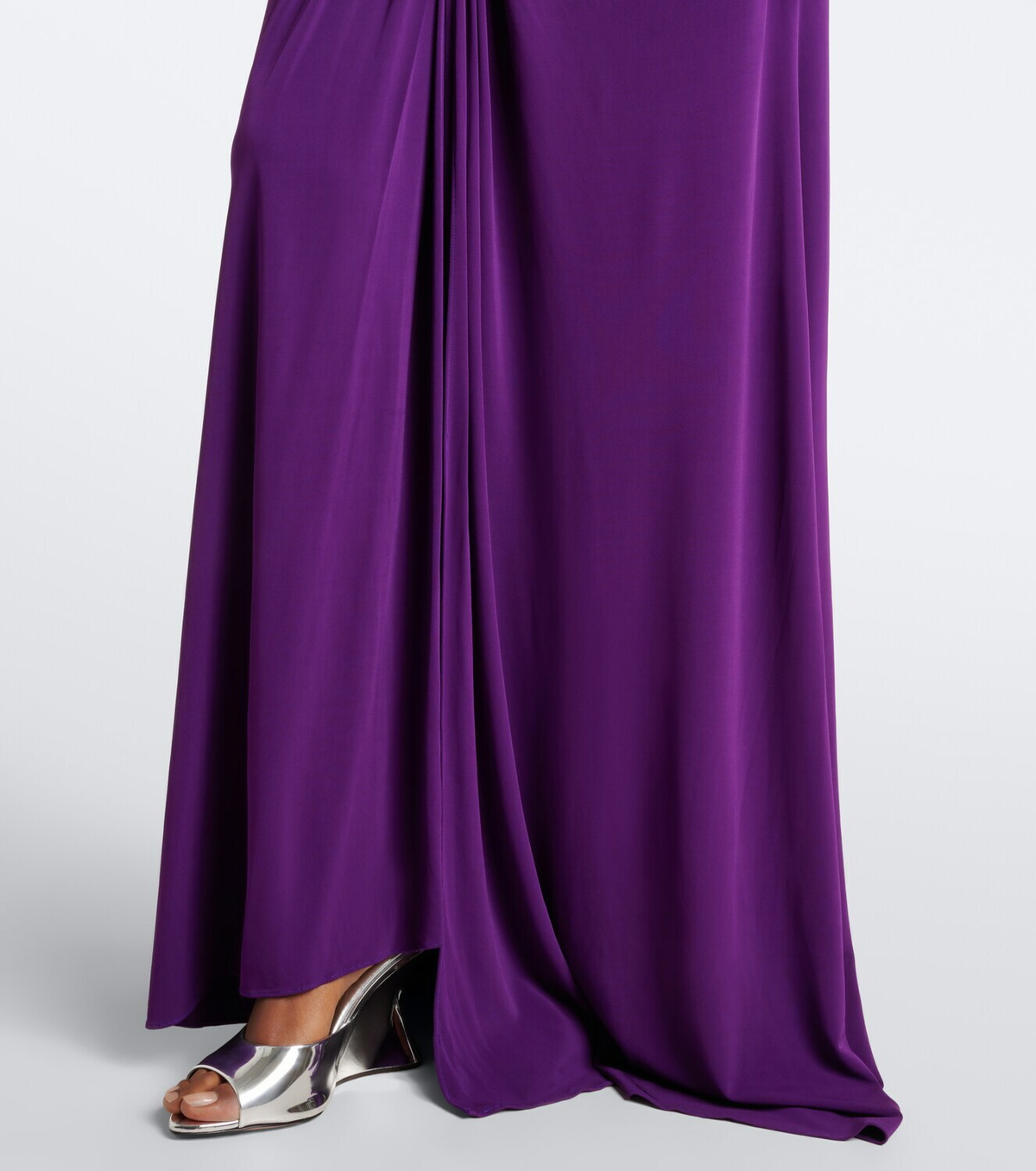 Alex Perry Gathered jersey gown