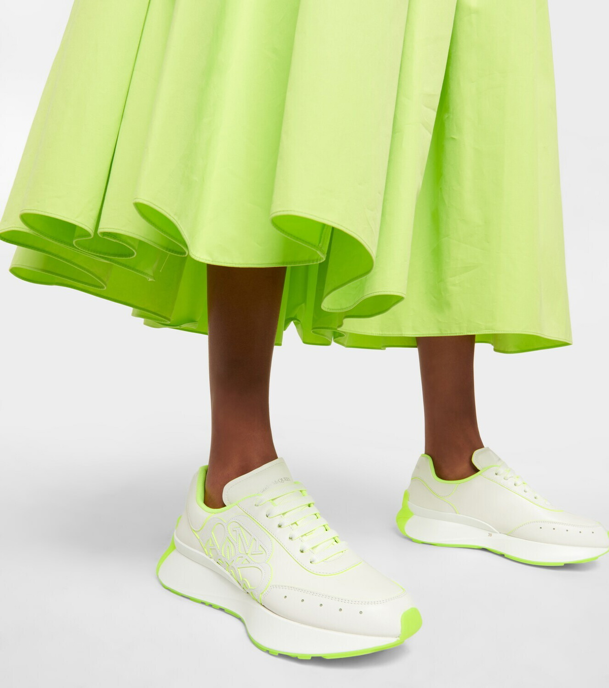 Alexander McQueen Sprint Runner Green Men main image 4