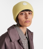Moncler Logo wool and cashmere beanie