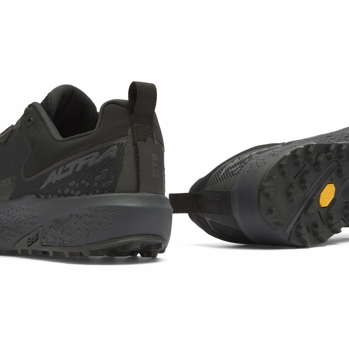 Altra Men's Timp 6 Gtx Sneaker in Black/Black