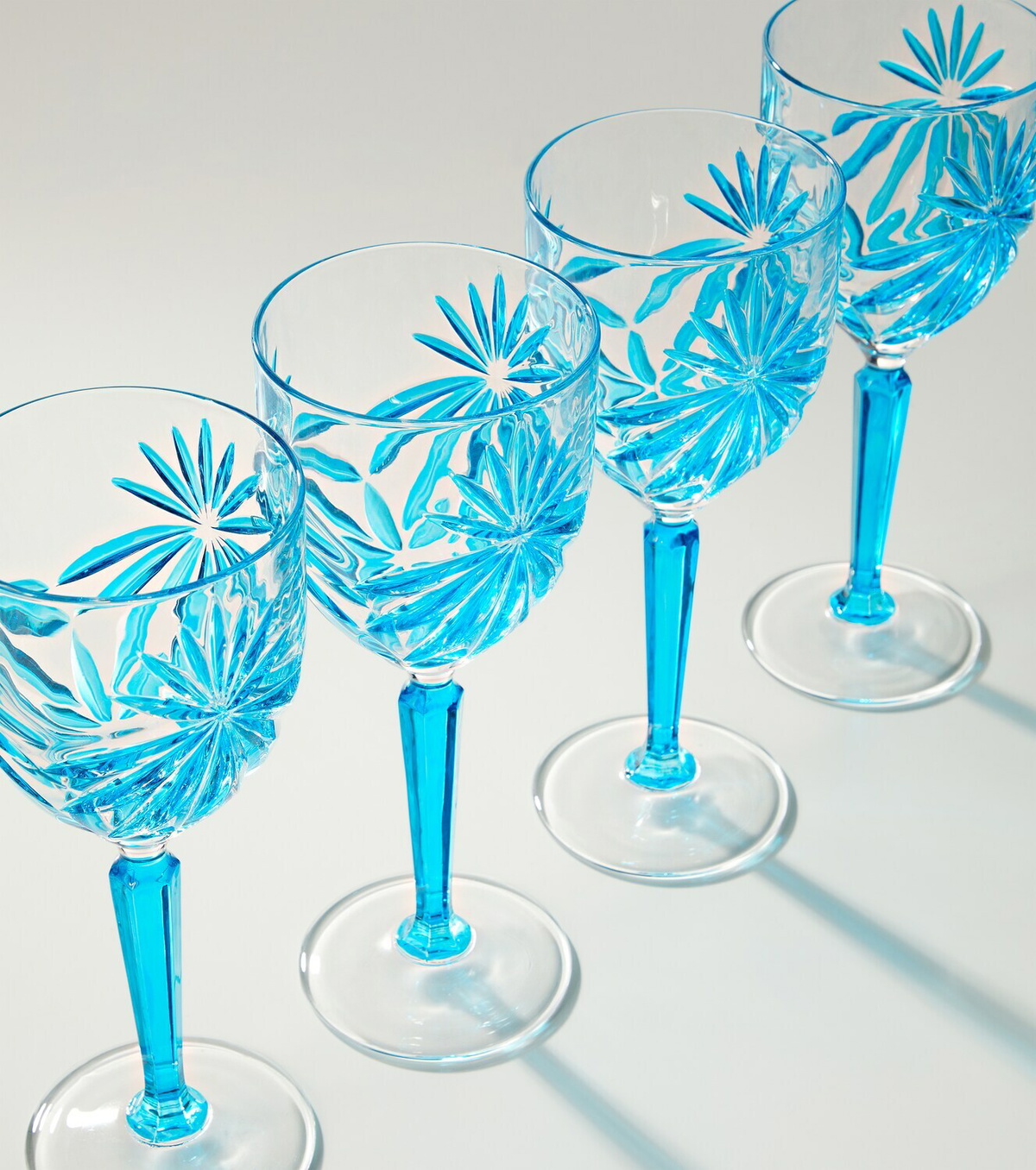 Les-Ottomans Set of 4 crystal wine glasses
