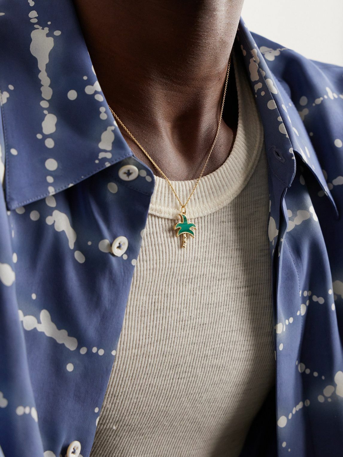 Yvonne Léon - Gold, Malachite and Diamond Pendant Necklace
