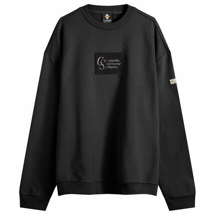 Photo: Columbia Men's Wallowa™ Fleece Sweatshirt in Black