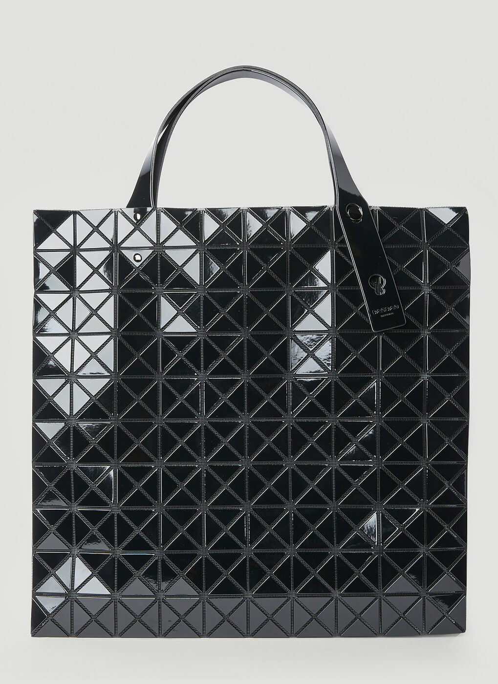 トートバッグ ISSEY MIYAKE Bao Bao 25SS Black Prism Tote Bag BB56 AG047 15 BAO BAO ISSEY MIYAKE Prism Tote - Black – MoMA Design Store