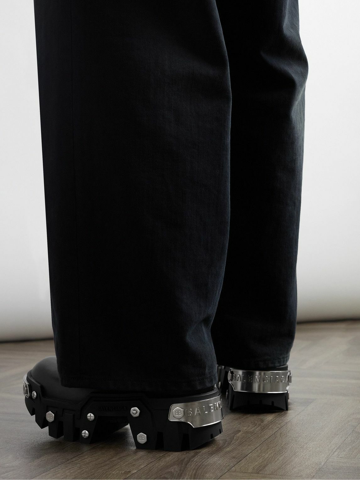 ロングブーツ BALENCIAGA Bulldozer Boots - Balenciaga - Leather - Black Men's Bulldozer Lace-up Boot in Black | Balenciaga US