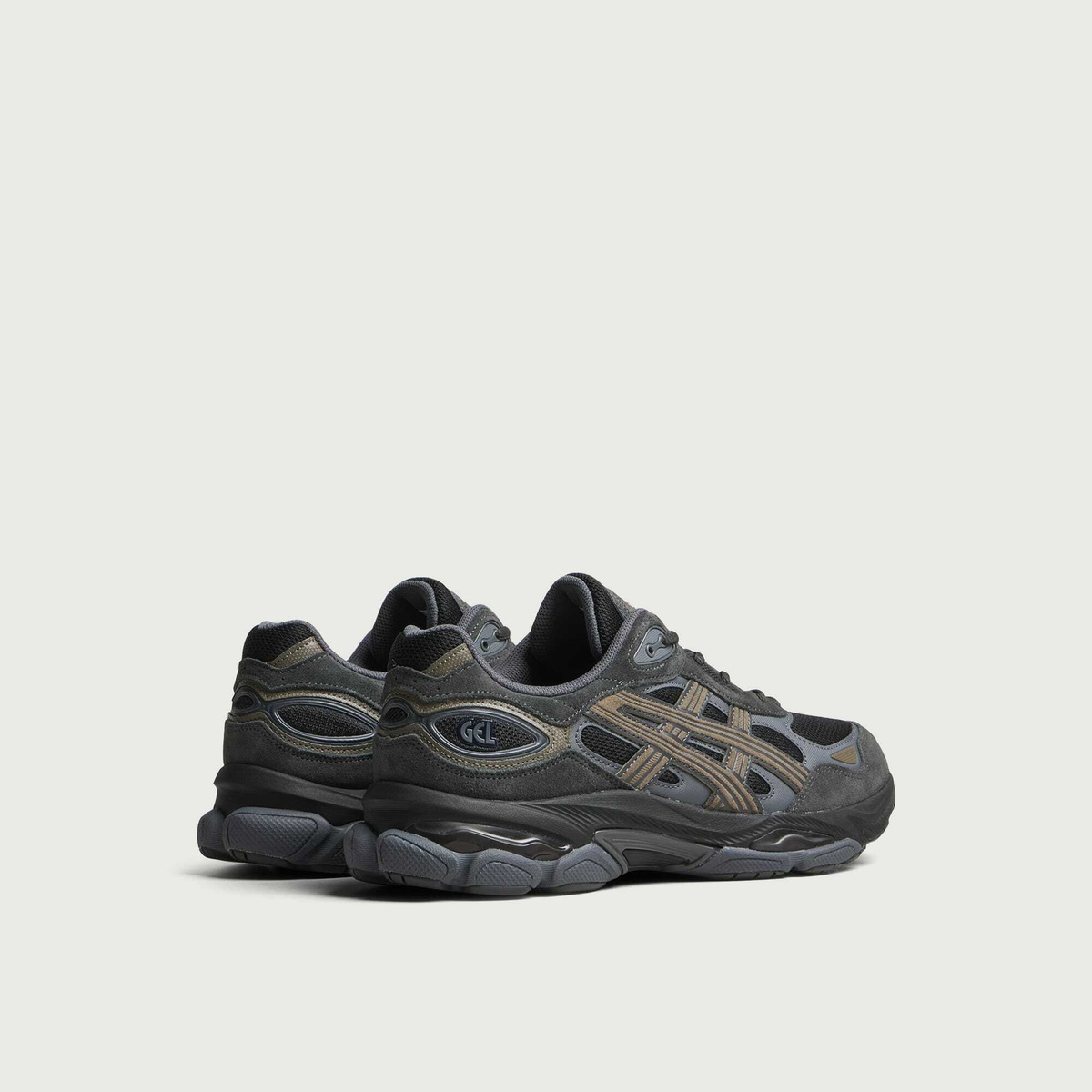 Asics Men's GEL-NYC 2.0 Sneaker in Black/Graphite Grey