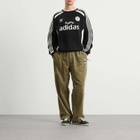 Adidas Adicolor Crew Knit in Black