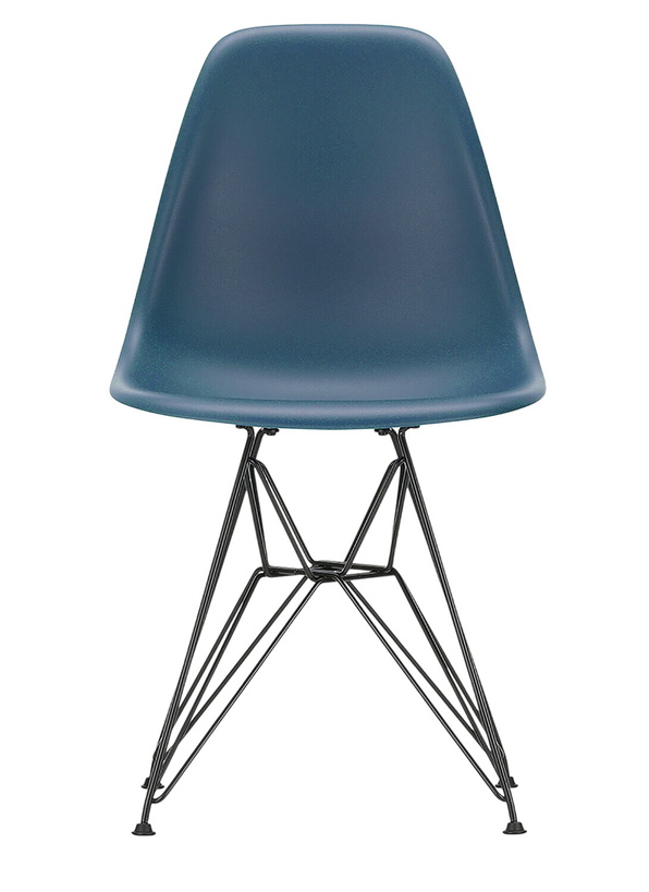 Photo: Vitra DSR Chair