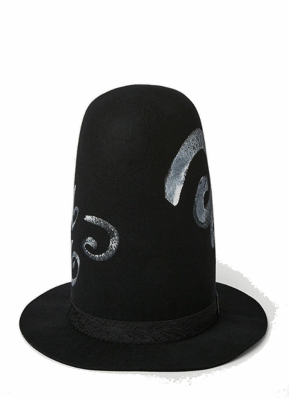 Photo: Spiral Hat in Black