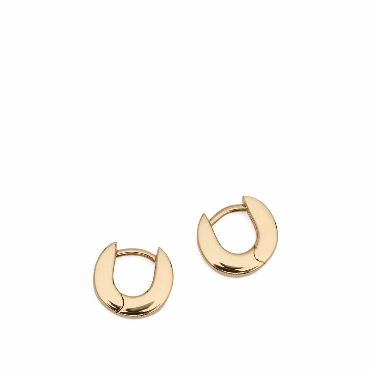 Tom Wood Beck Huggies Earrings in Gold 