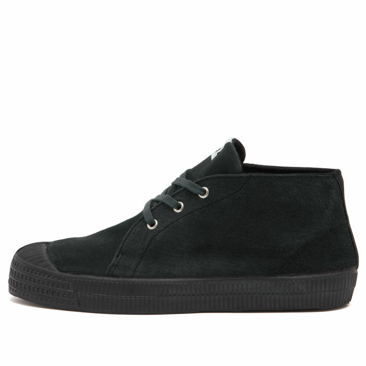 Photo: Novesta Men's x Noel Gallagher Lone Star Sneakers in Black