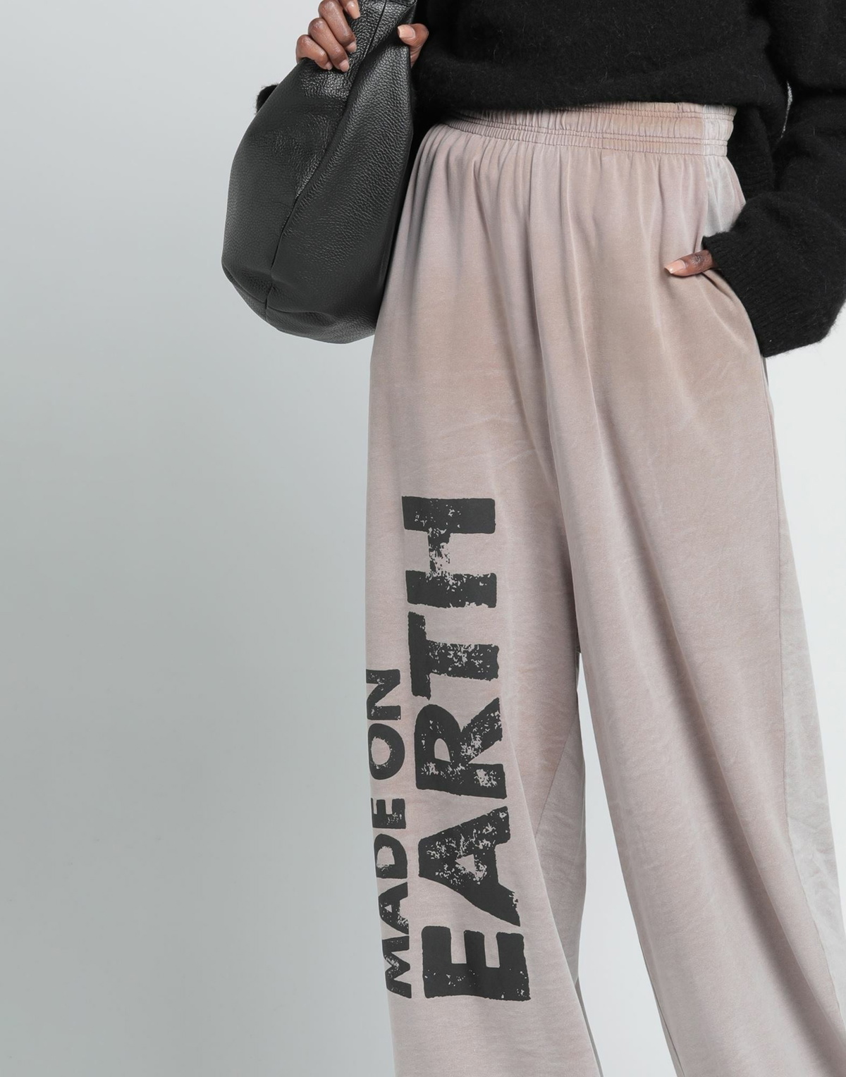 Vetements Womens Pants in Light brown