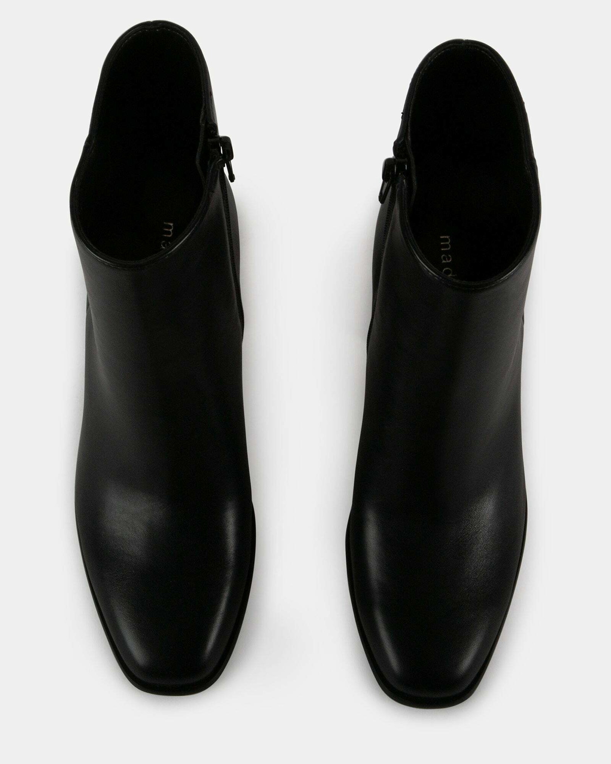Steve Madden Kelseyy Booties in Black