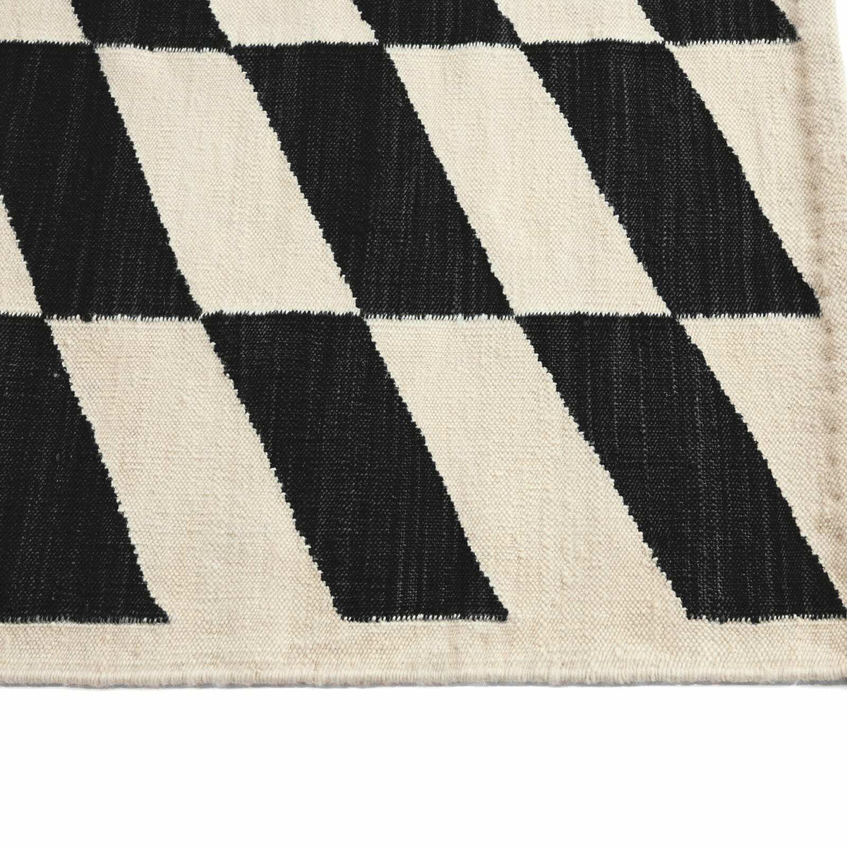 HAY Shift Kelim Rug - 140x200cm in Black 